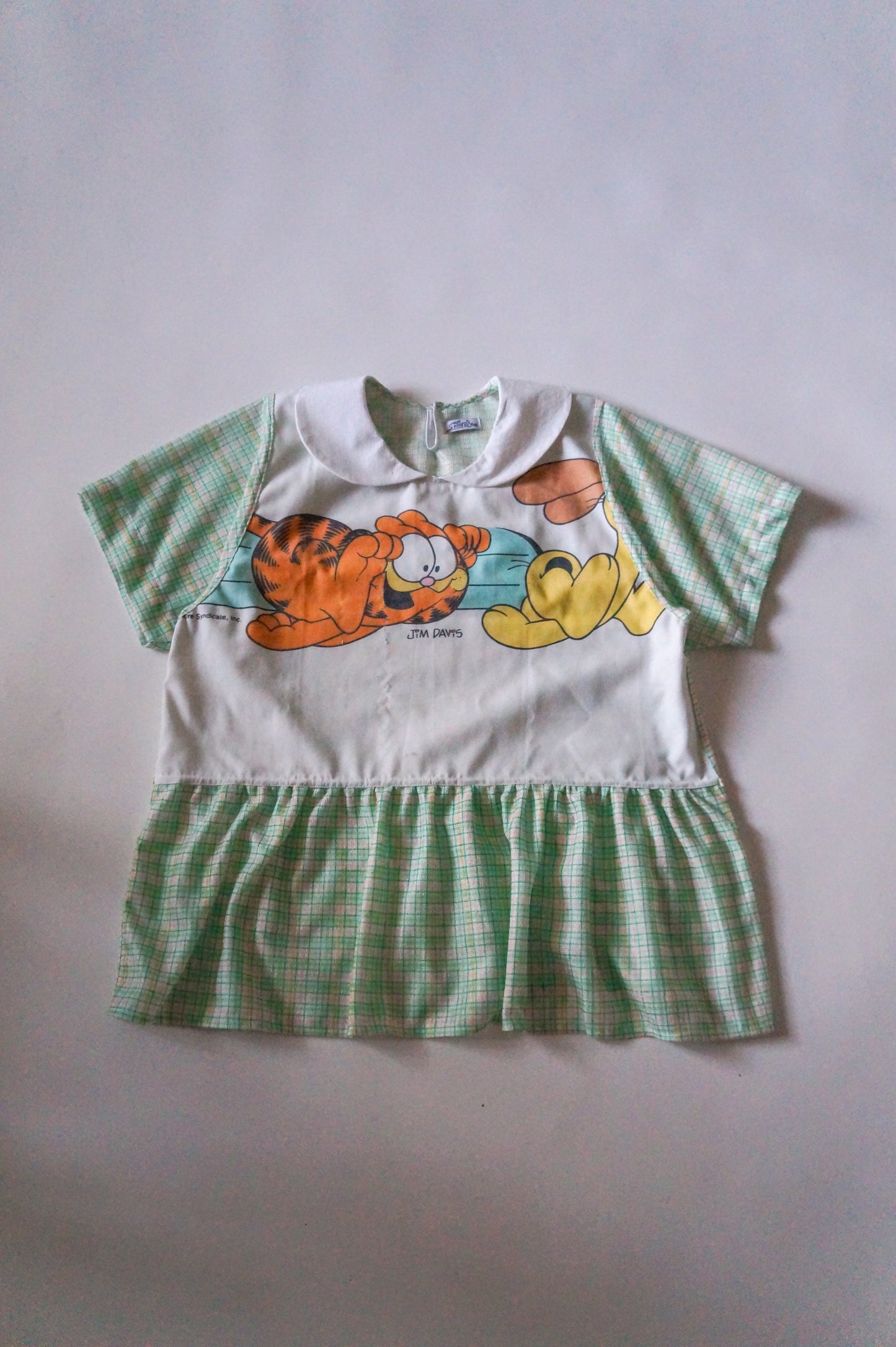 Handmade vintage garfield peter pan collar babydoll blouse (M)