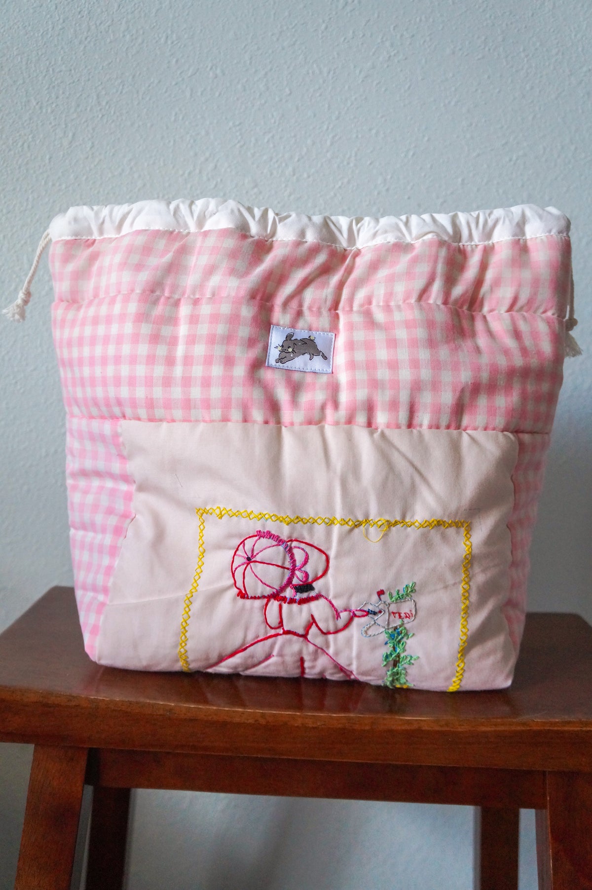 Handmade large pink 1/1 vintage patchwork quilt drawstring bag