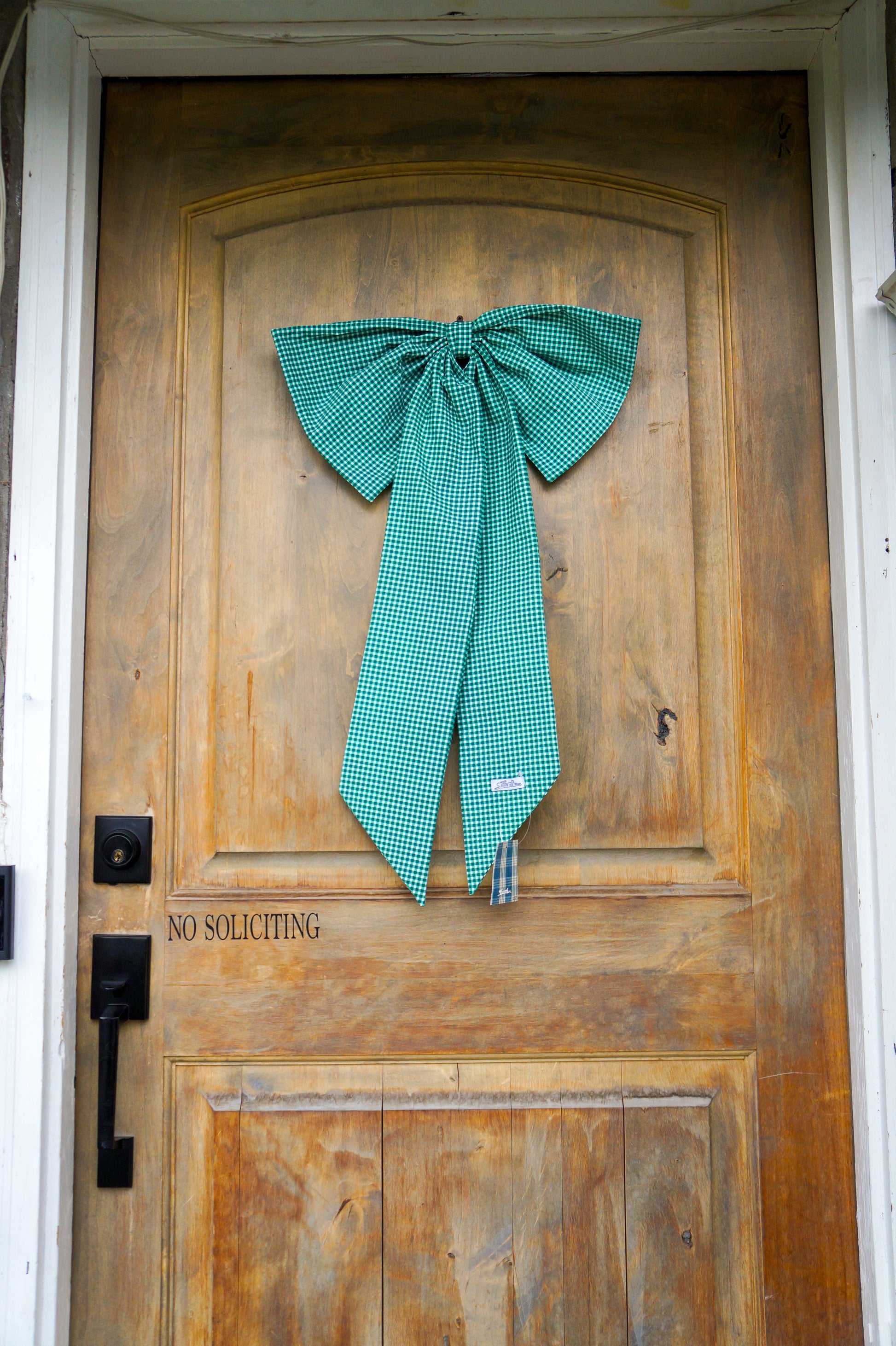 Handmade bow- kelly green plaid