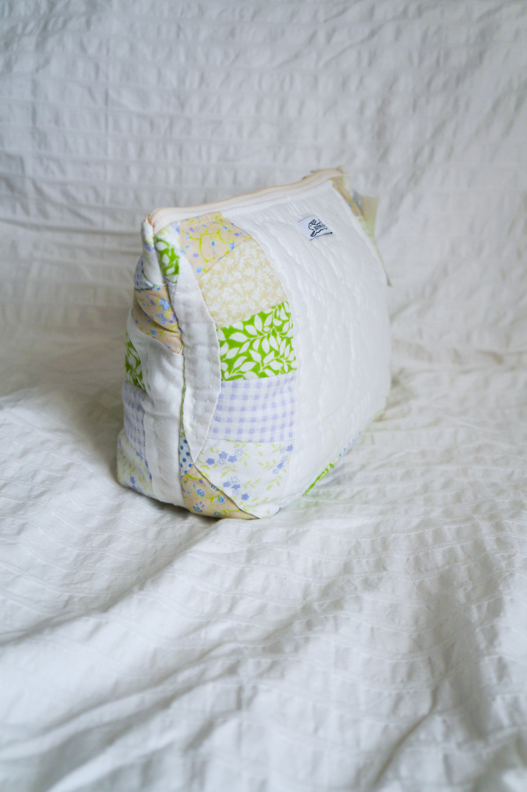 Handmade wedding ring quilt large triangle pouch