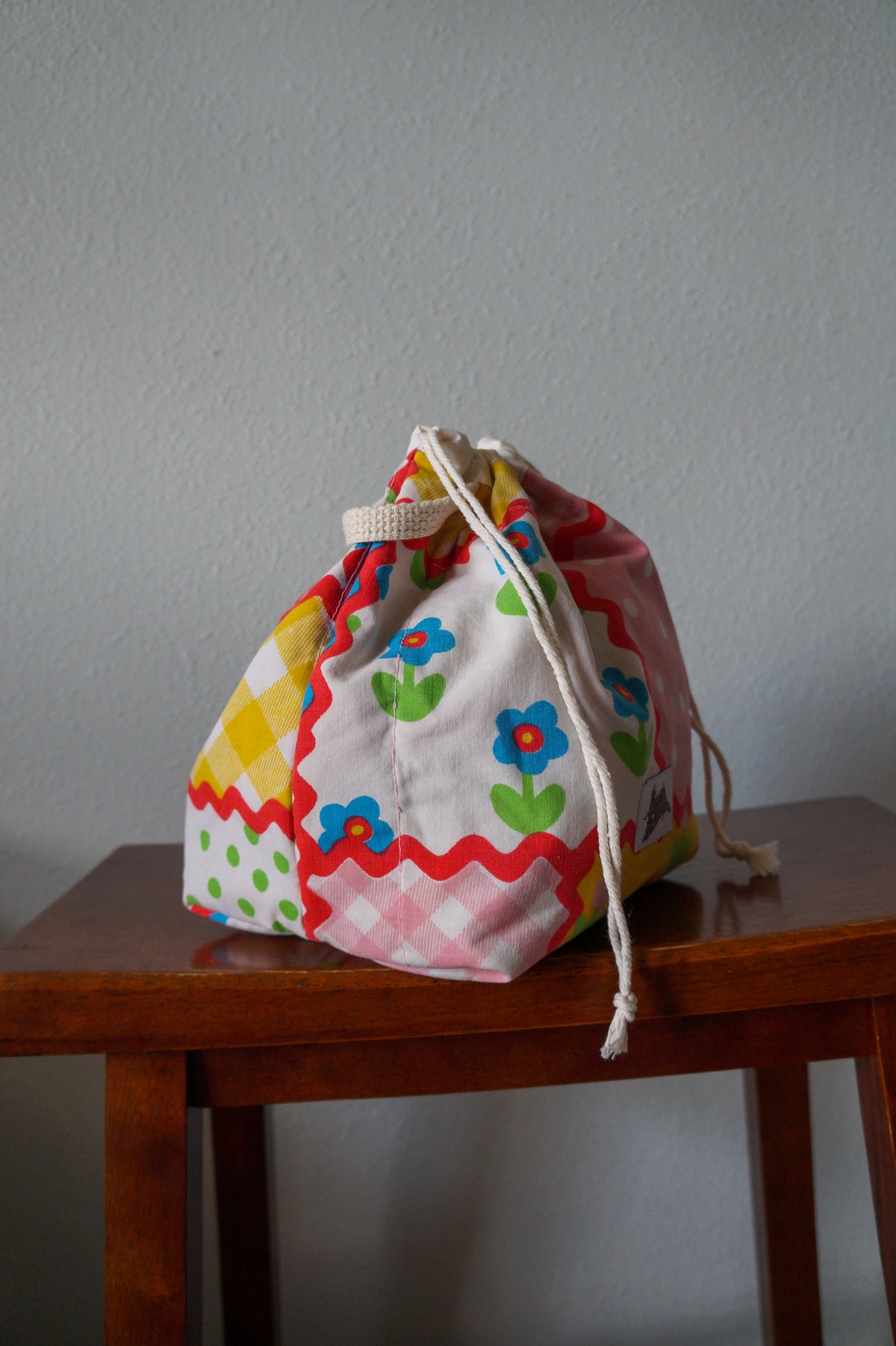 Handmade medium 1/1 vintage rick rack quilt drawstring bag