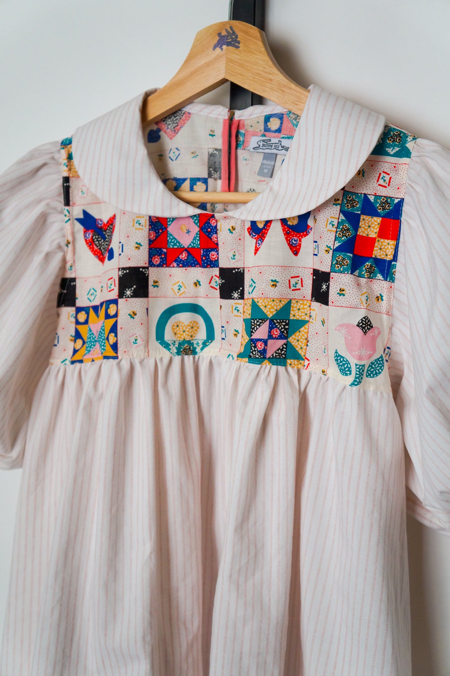 Handmade peter pan collar quilt patchwork print puff sleeve blouse (M)