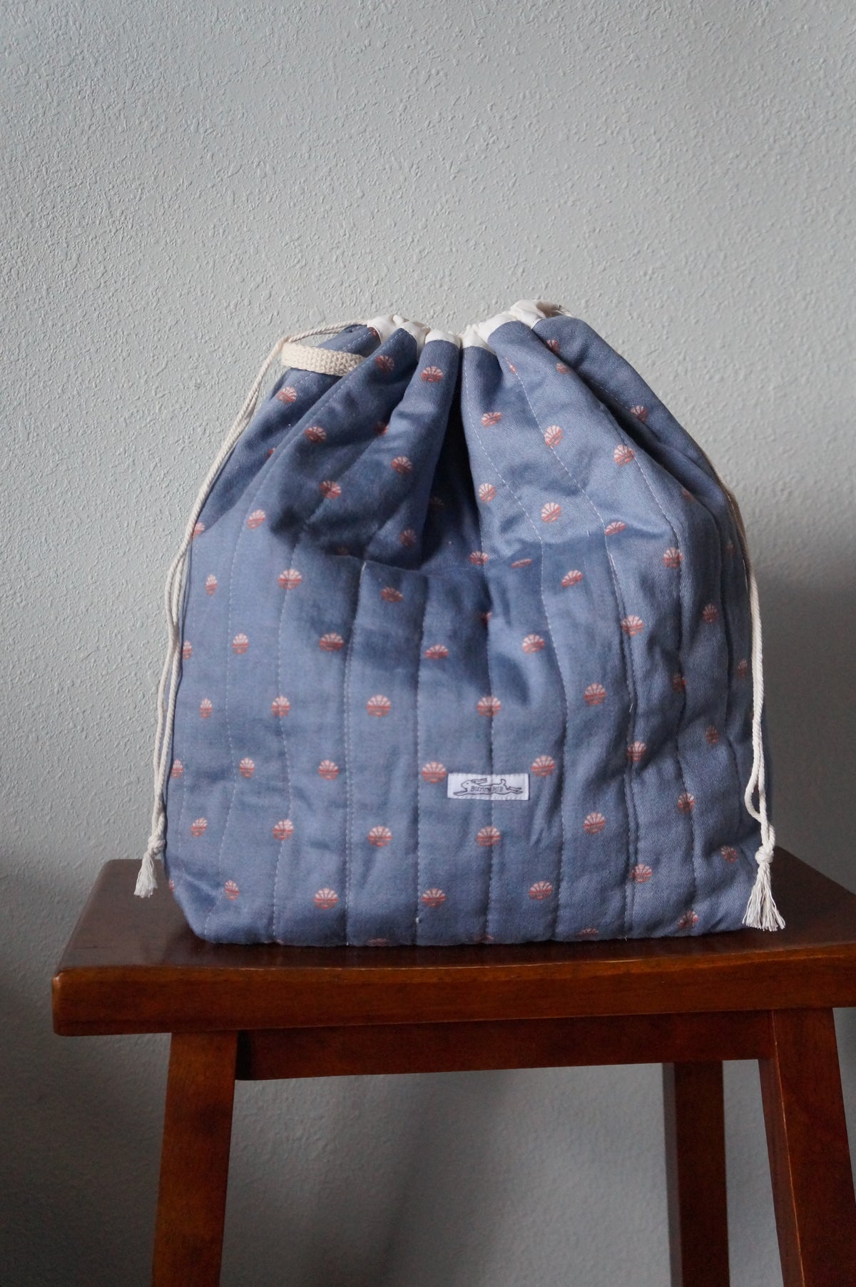 Handmade xlarge 1/1 vintage shell quilt drawstring bag