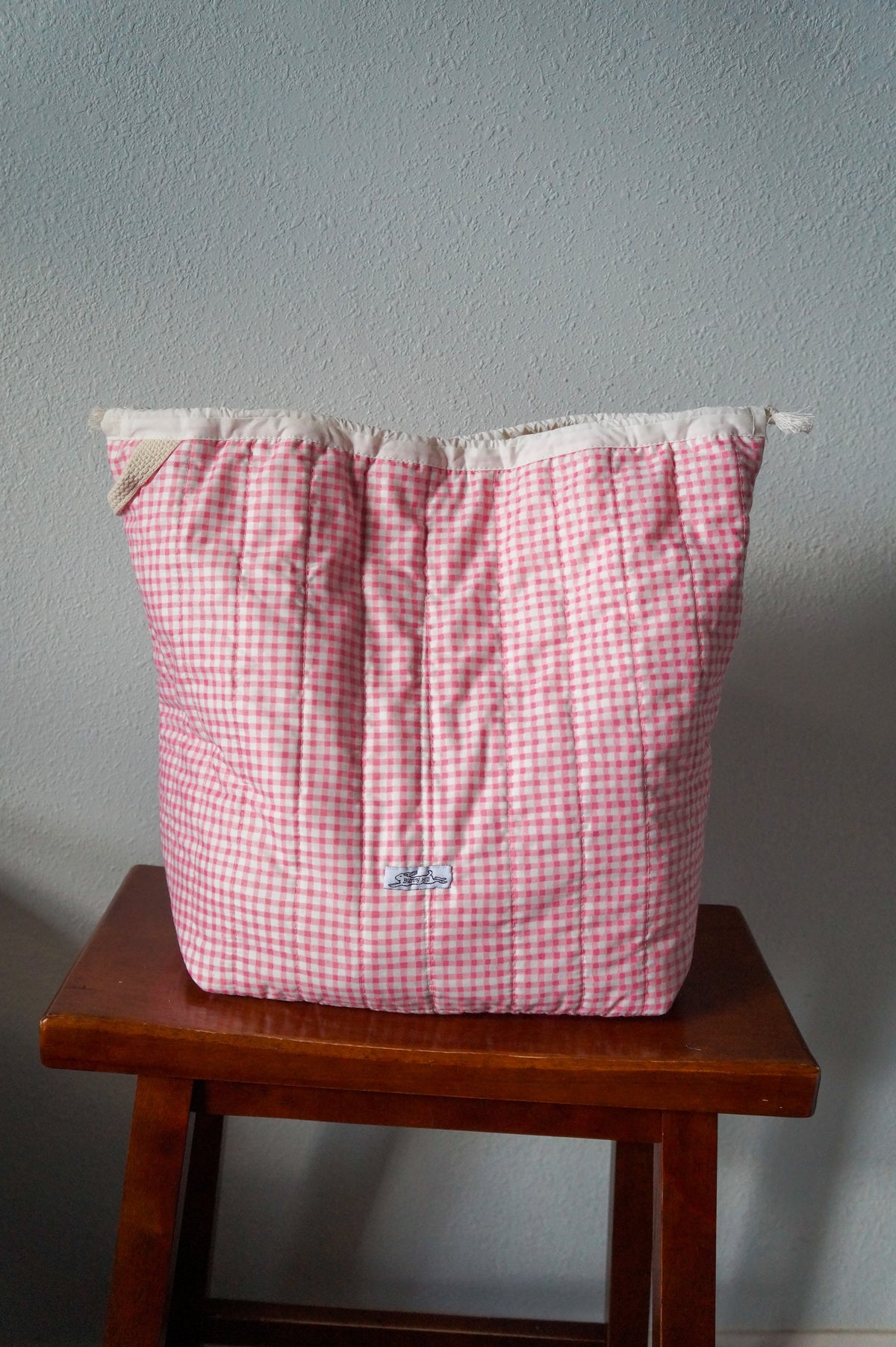 Handmade xlarge 1/1 vintage pink gingham quilted drawstring bag