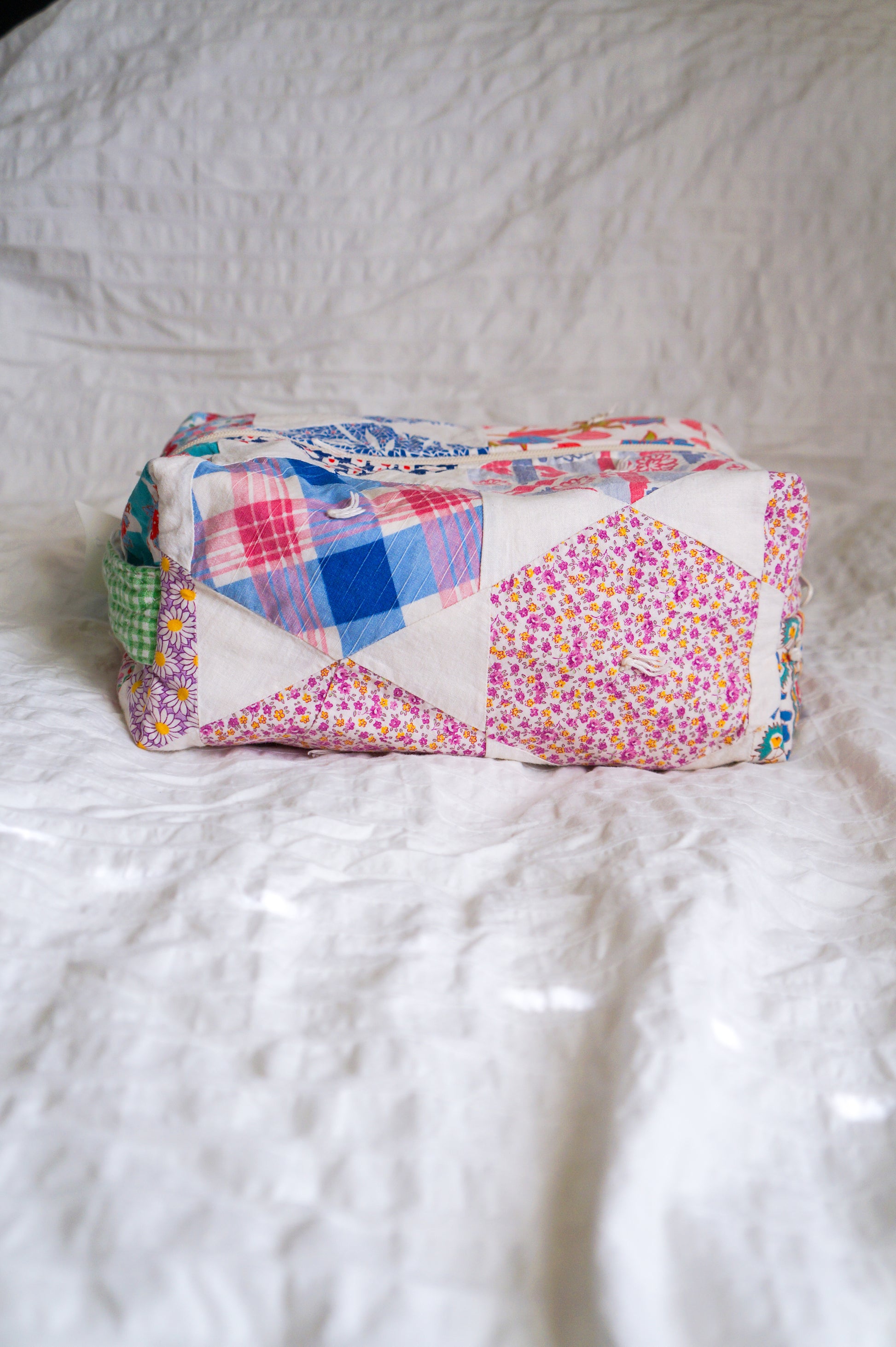 Handmade feed sack quilt jumbo box pouch