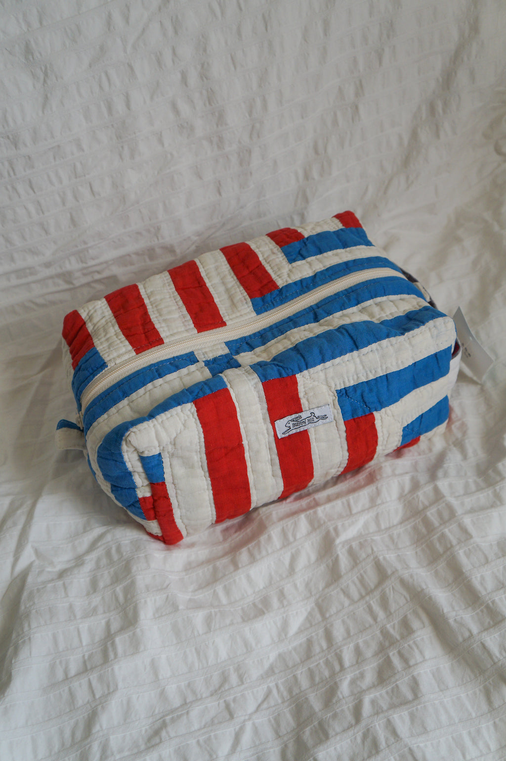 Handmade jumbo box pouch (red+white handstitch quilt)
