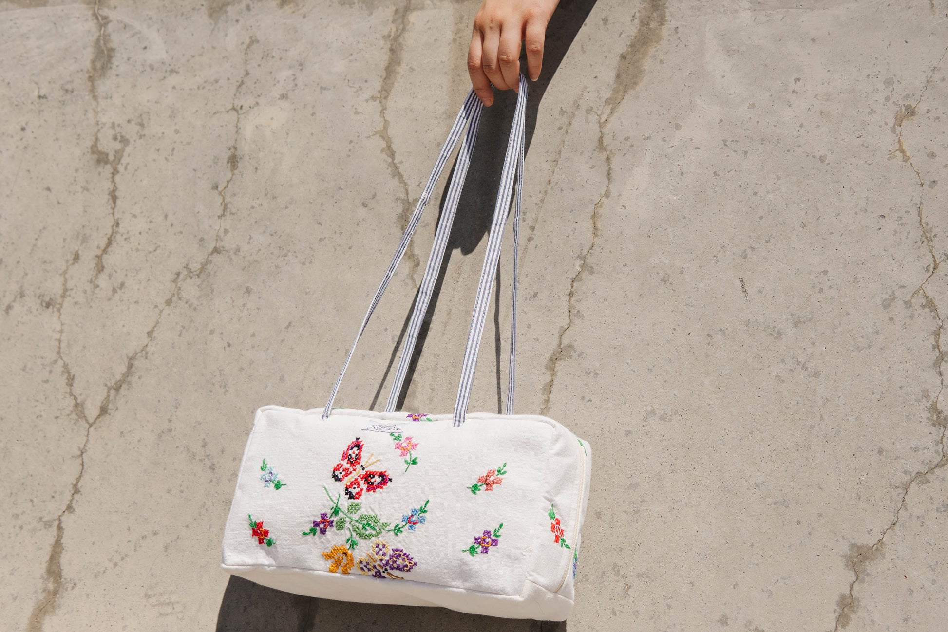 Handmade vtg embroidered butterfly bowler bag