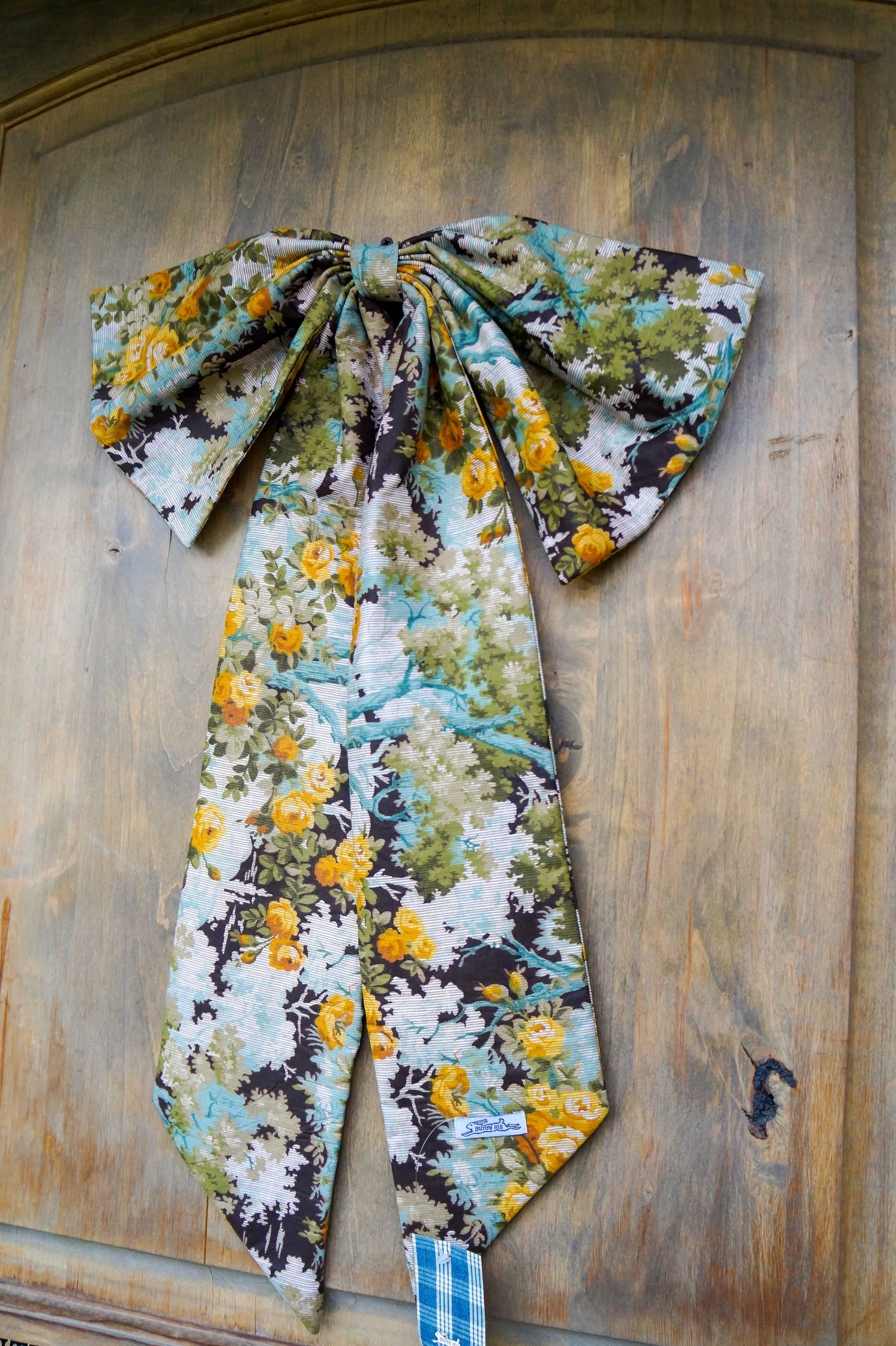 Handmade bow- vintage rose garden