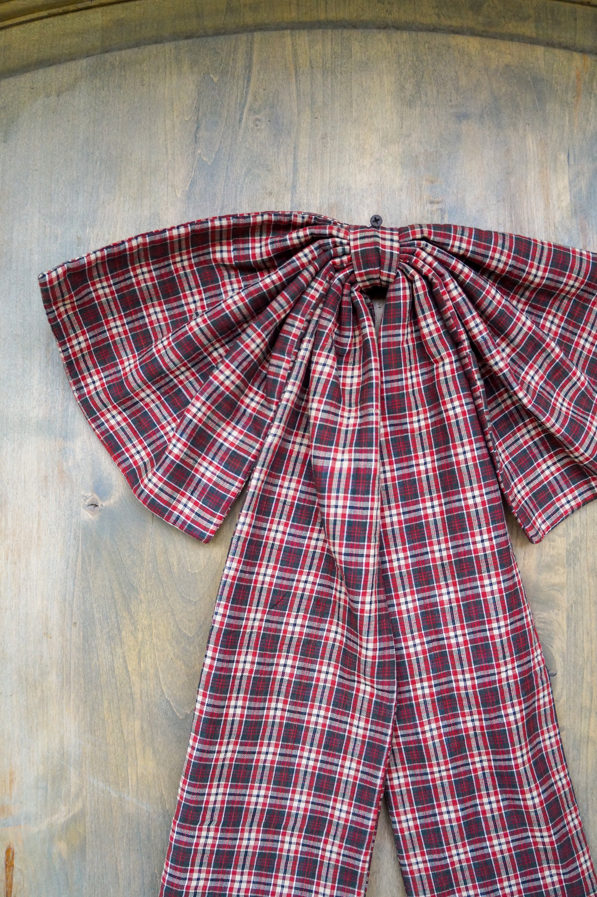 Handmade bow- burgundy plaid