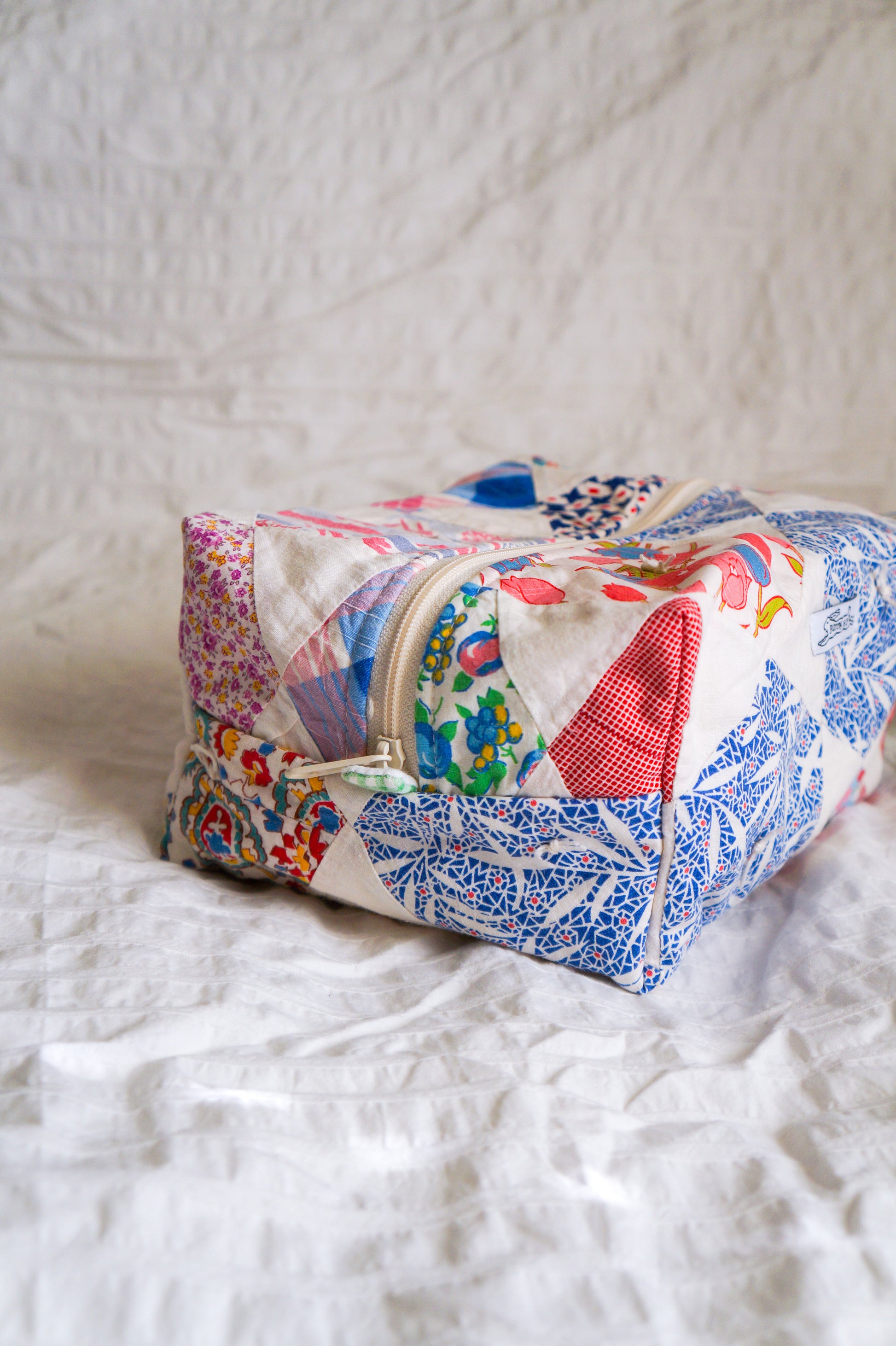 Handmade feed sack quilt jumbo box pouch