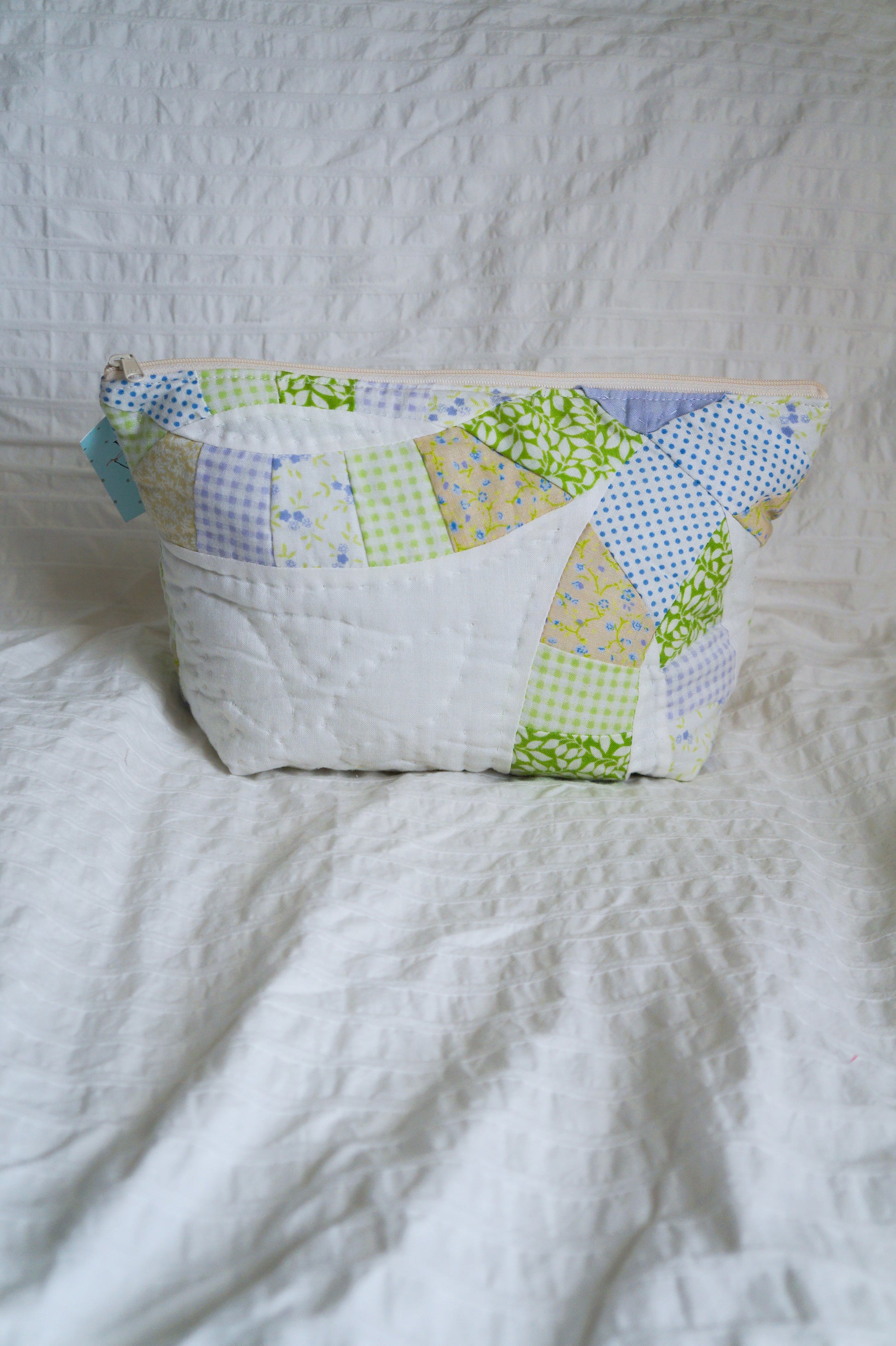 Handmade wedding ring quilt large triangle pouch