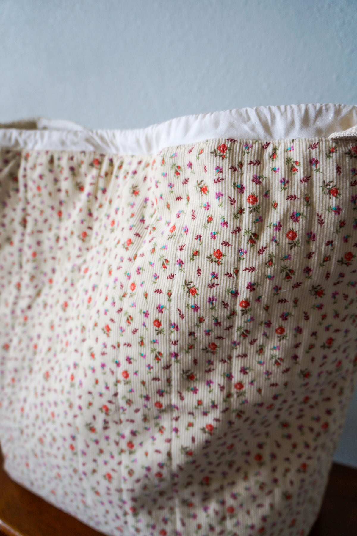 Handmade xlarge 1/1 vintage floral corduroy drawstring bag