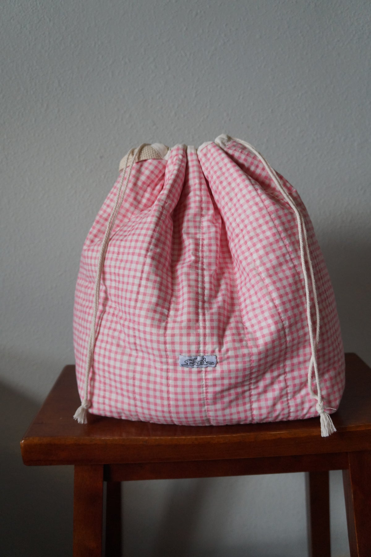 Handmade xlarge 1/1 vintage pink gingham quilted drawstring bag