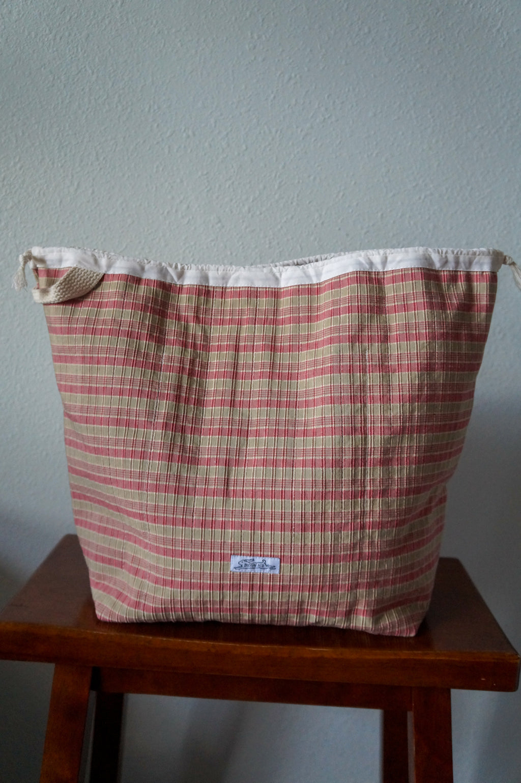 Handmade xlarge 1/1 vintage plaid quilted drawstring bag