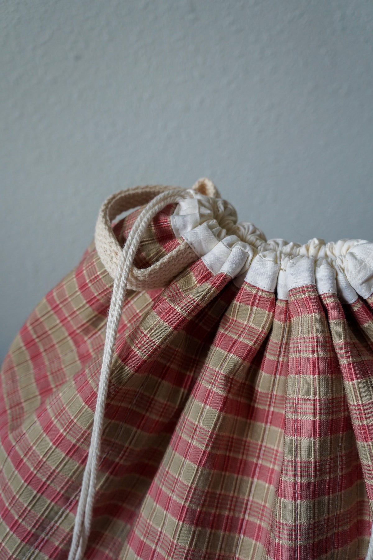 Handmade xlarge 1/1 vintage plaid quilted drawstring bag