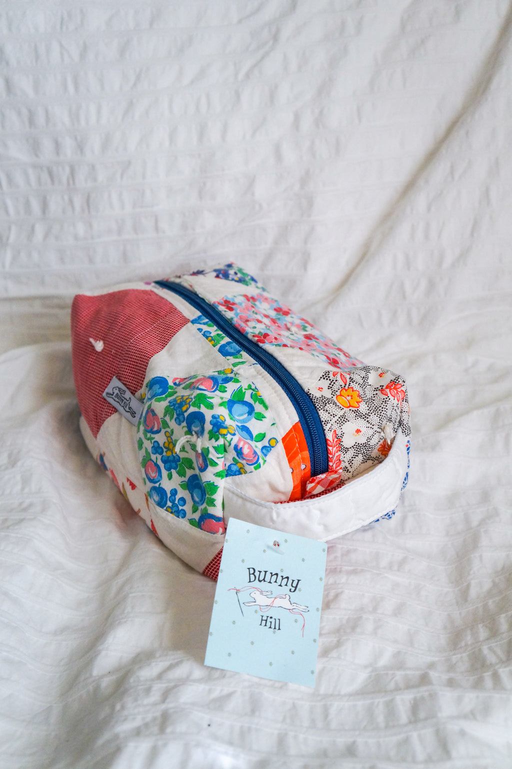 Handmade feed sack quilt regular box pouch