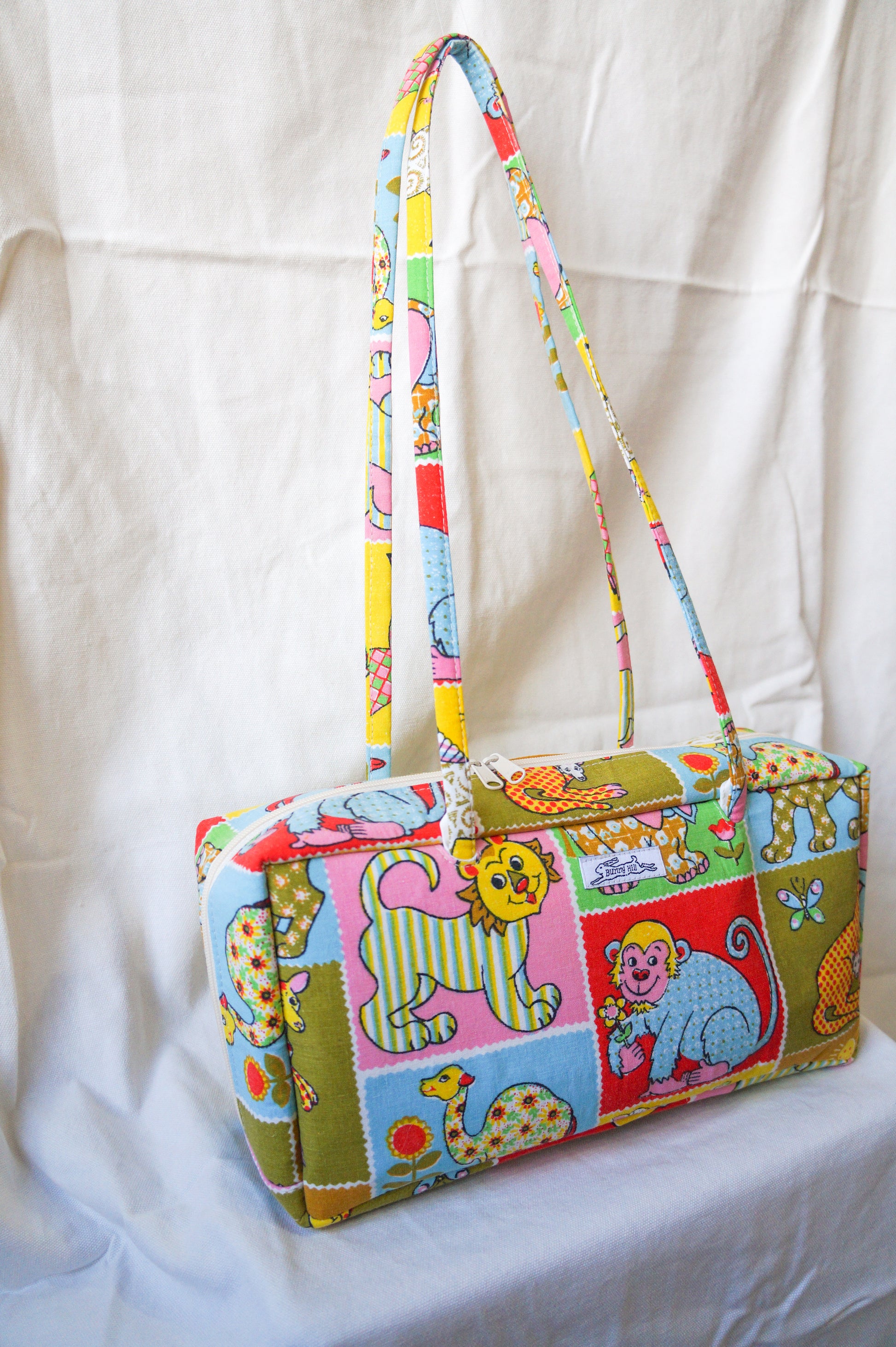 Handmade 1/1 vintage 70s animals bowler bag