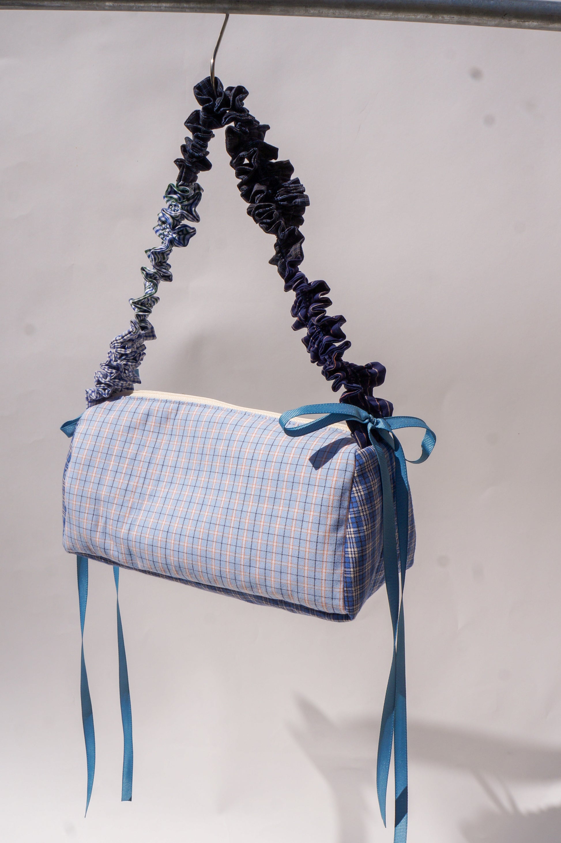 Ruffle pochette #7