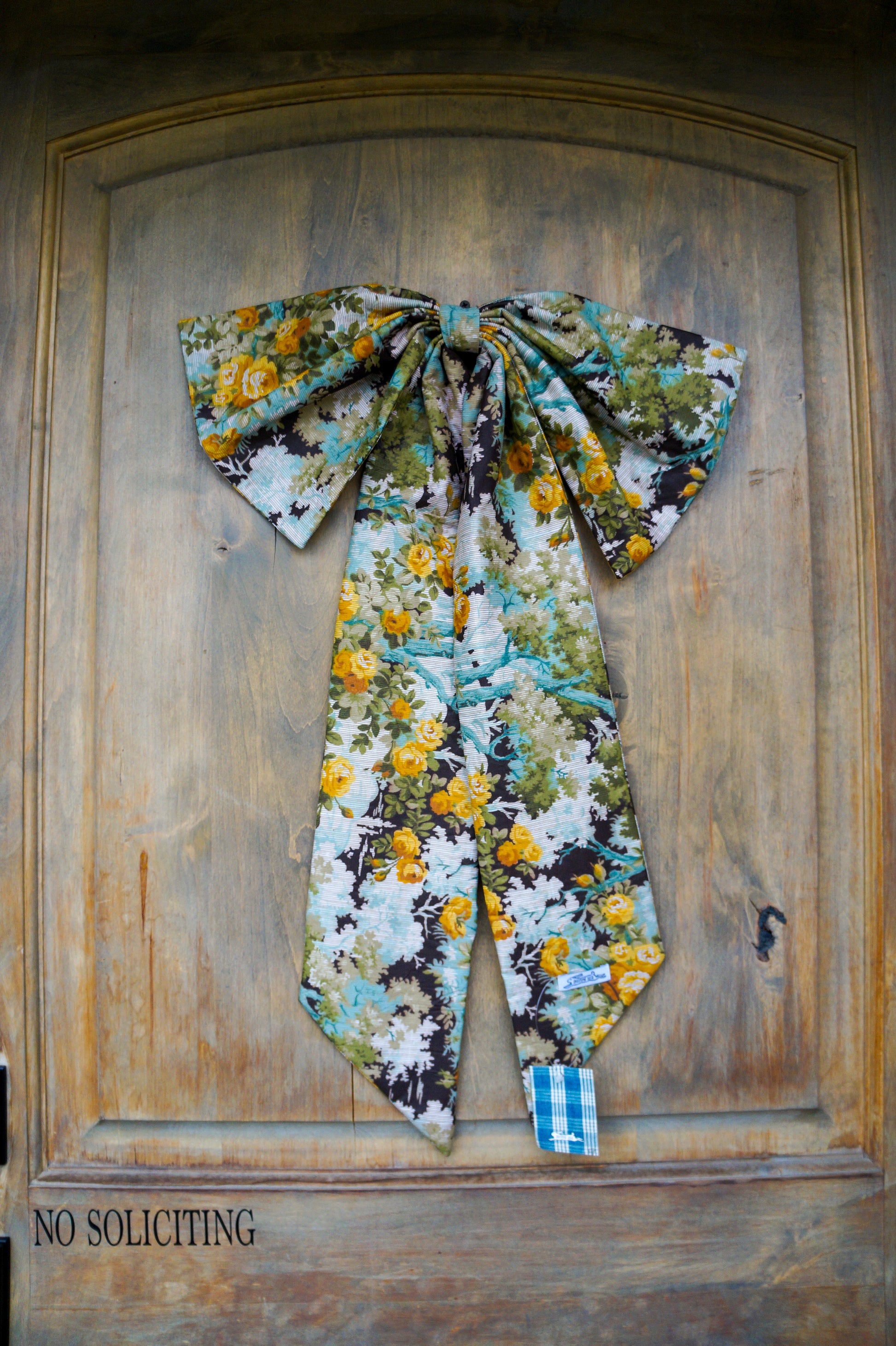 Handmade bow- vintage rose garden